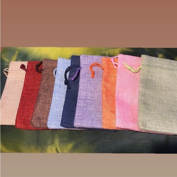 One pouch - Picture 4 of 4